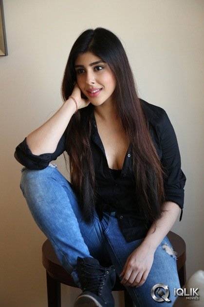 Aditi-Singh
